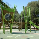 © Aire de jeux pour enfants - Office de tourisme de Saint-Cyr-sur-Mer