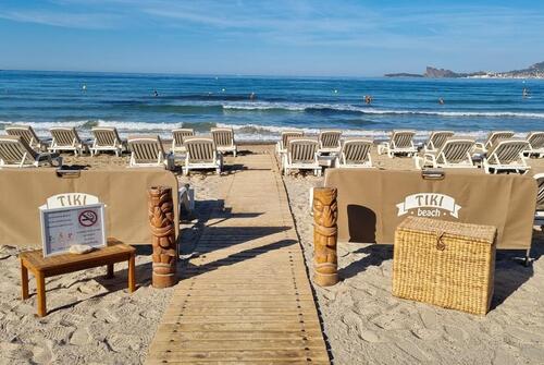 Tiki Beach - Saint-Cyr-sur-Mer