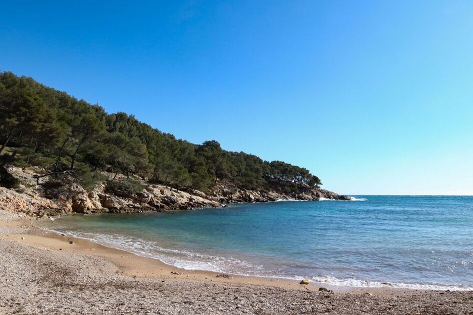 © Calanque de Port d'Alon - Office de tourisme de Saint-Cyr-sur-Mer / Joan Costeja