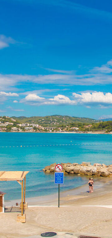 © Plage de la Gorguette - Office de tourisme de Sanary-sur-Mer